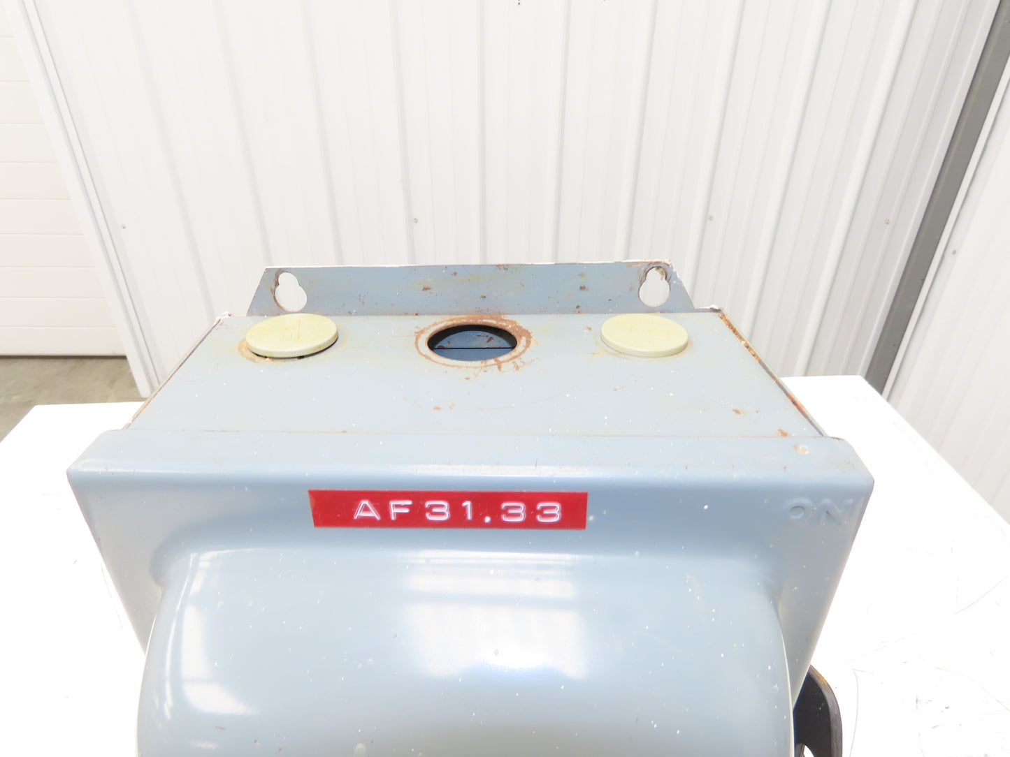 Square D HU362AWK Safety Disconnect Switch 60 Amp 600V 3 Pole W/Fuse block Added