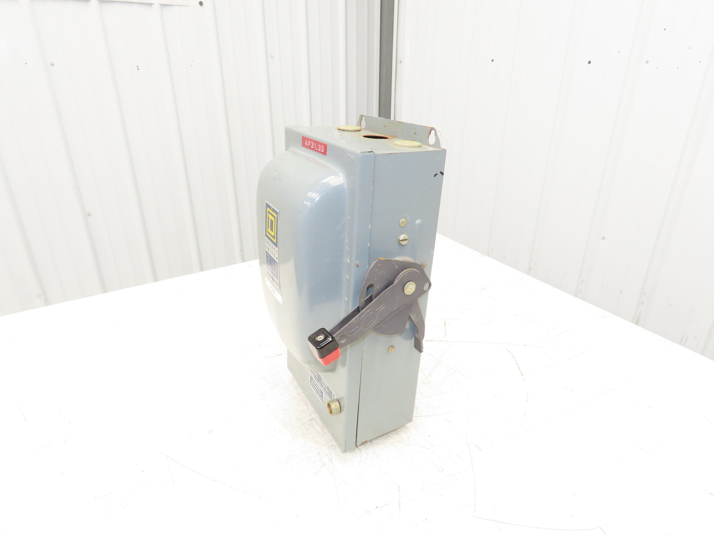 Square D HU362AWK Safety Disconnect Switch 60 Amp 600V 3 Pole W/Fuse block Added