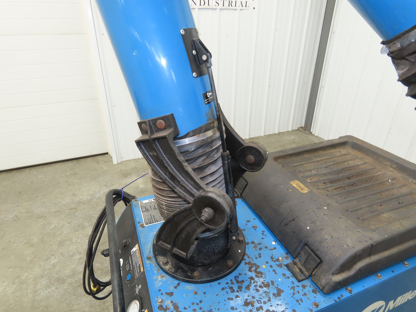 Miller Filtair MWX-S Welding Fume Extractor Mobile 115V 1Hp 7' Arm