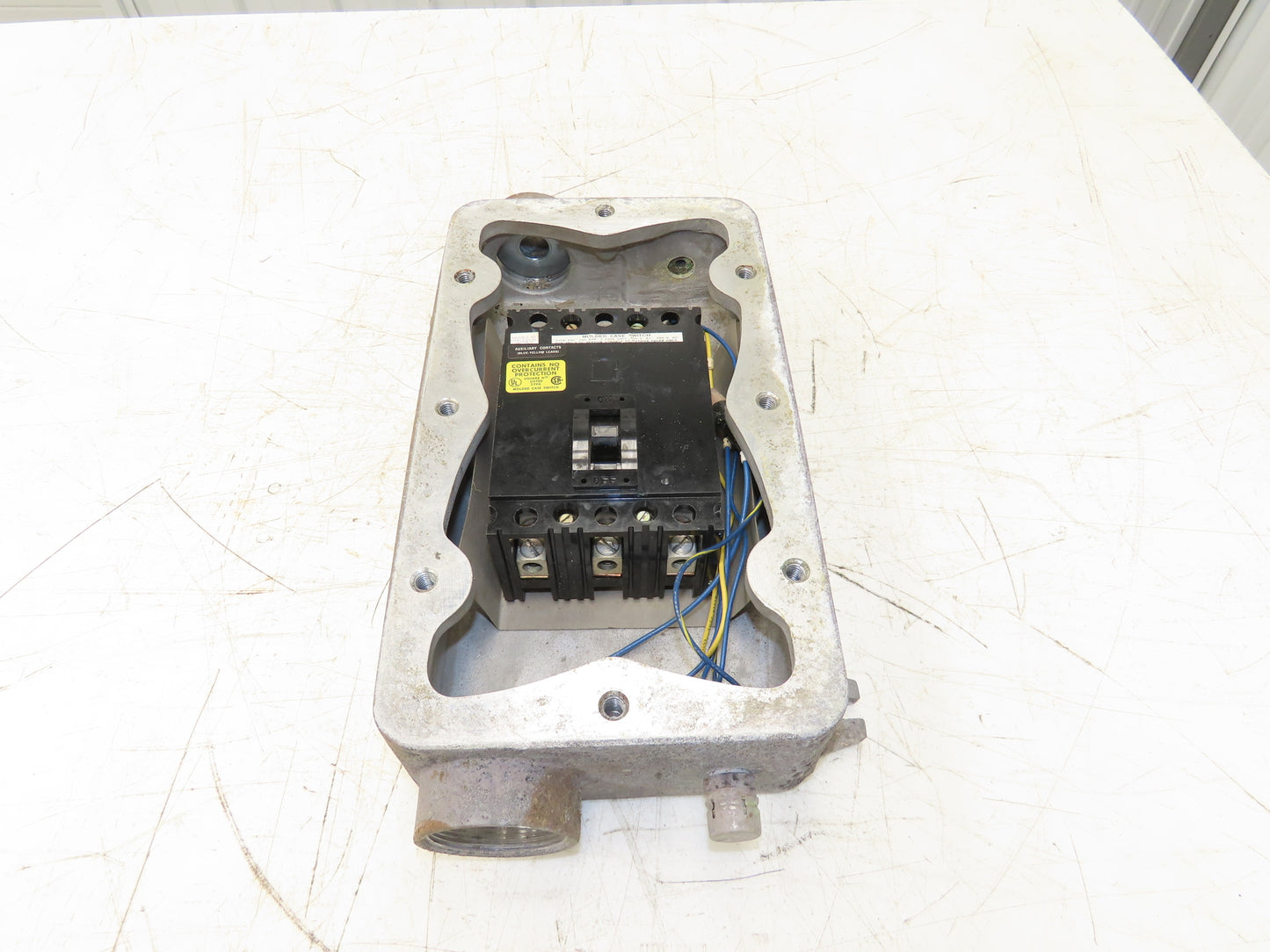 Square D H-100-XFA Explosion Proof Circuit Breaker Switch Enclosure 100A 600VAC