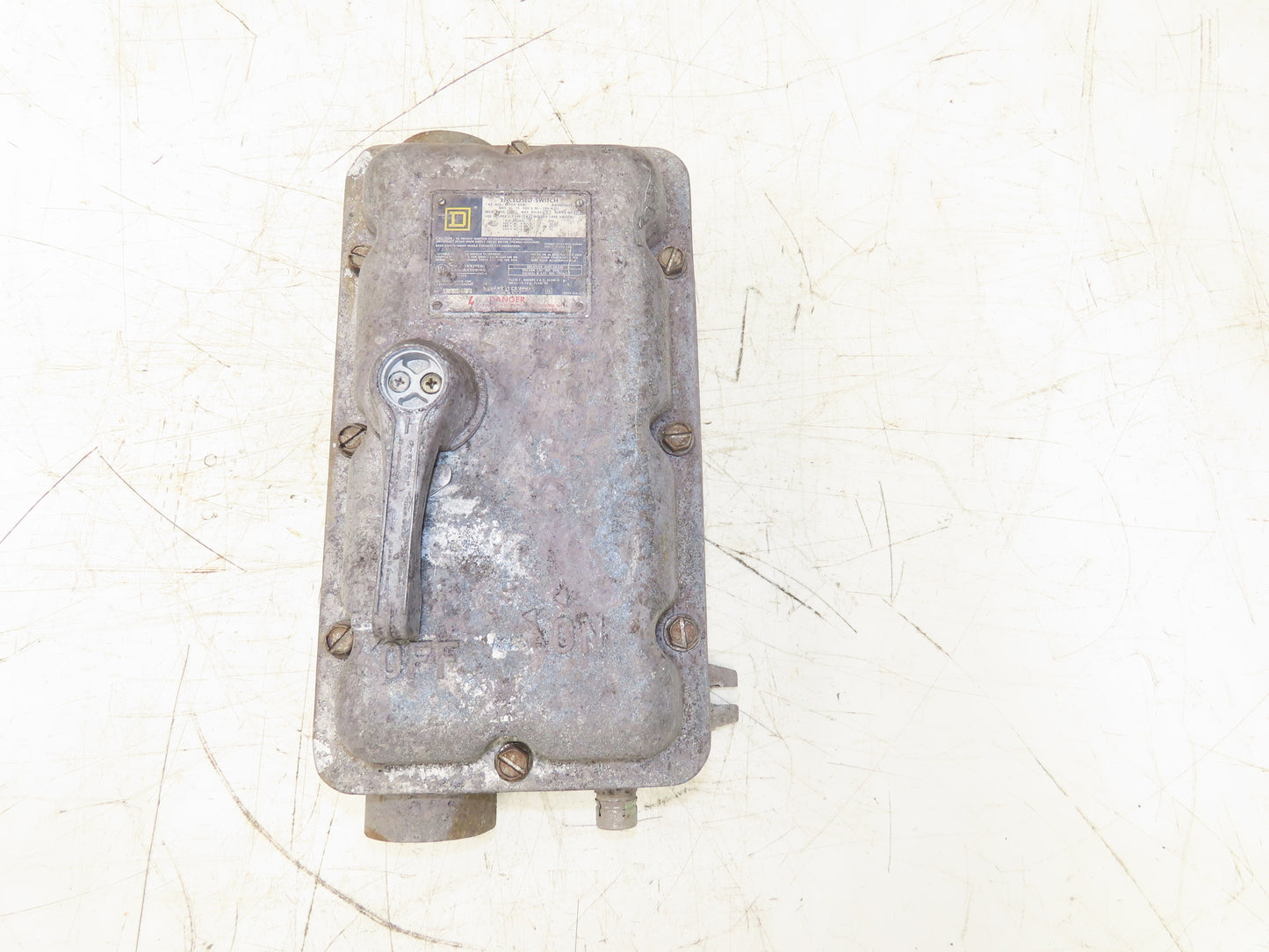Square D H-100-XFA Explosion Proof Circuit Breaker Switch Enclosure 100A 600VAC
