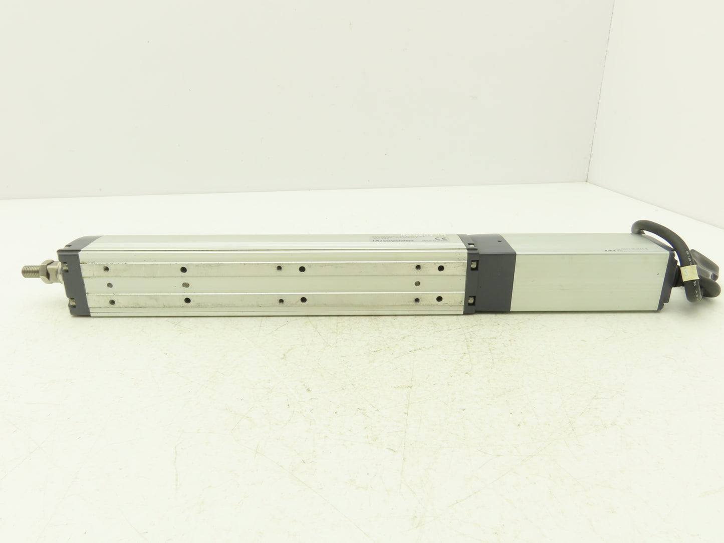 IAI RCP4-RA5C-I-42P-6-200-P3-M-B Motorized Ball Screw Robo Cylinder 200mm Stroke