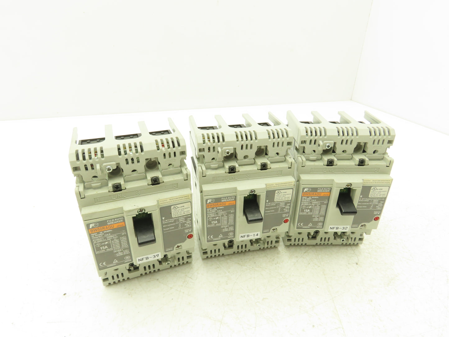 Fuji BW50RAGU3P015 3-Pole Auto Circuit Breaker 15A 500V 3Ph Molded Case Lot of 3