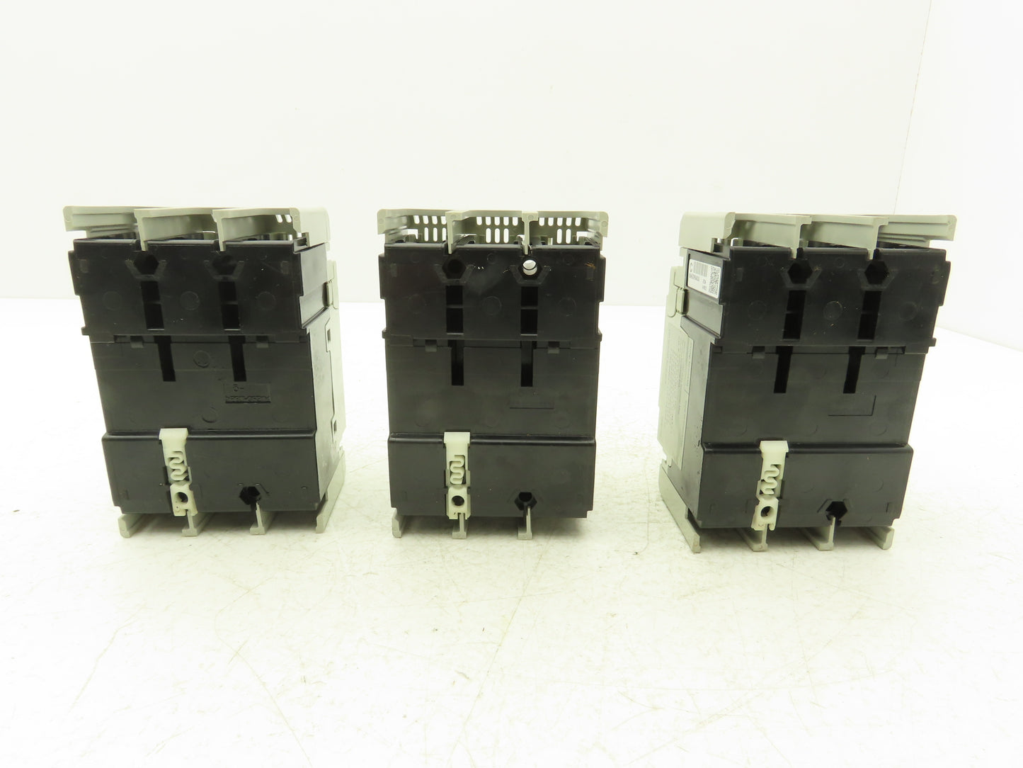 Fuji BW50RAGU3P020 3-Pole Auto Circuit Breaker 20A 500V 3Ph Molded Case Lot of 3