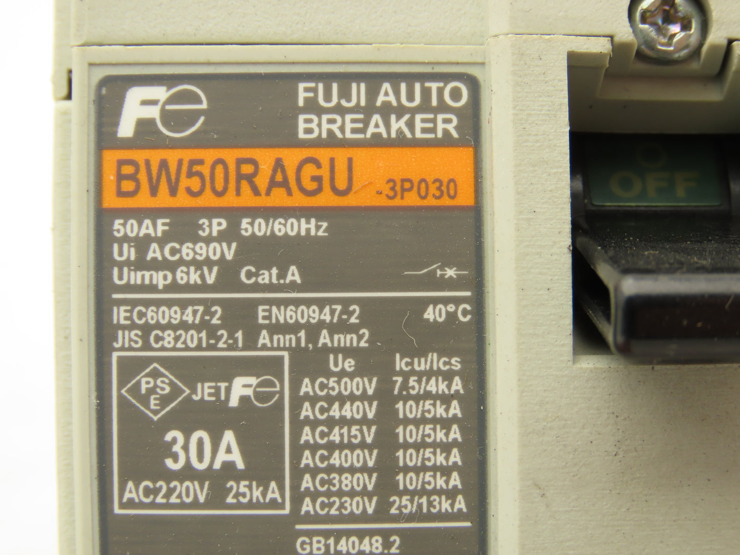 Fuji BW50RAGU3P030 3-Pole Auto Circuit Breaker 30A 500V 3Ph Molded Case Lot of 3