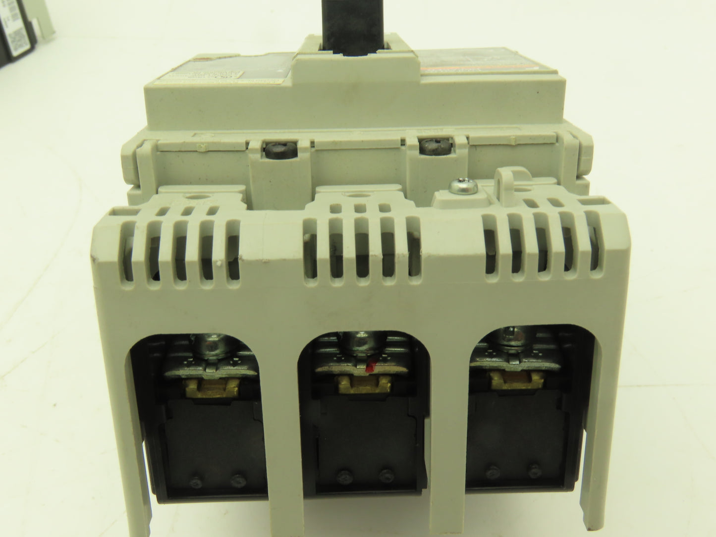 Fuji Electric BW50RAGU-3P005 3-Pole Auto Circuit Breaker 5A 500V 3Ph Lot of 9