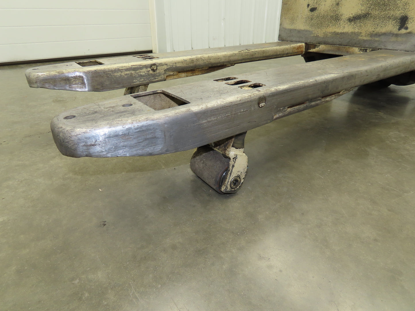 Crown 40GPW-4-14 Electric Pallet Jack 24V Walkie Walk Behind 4000LB