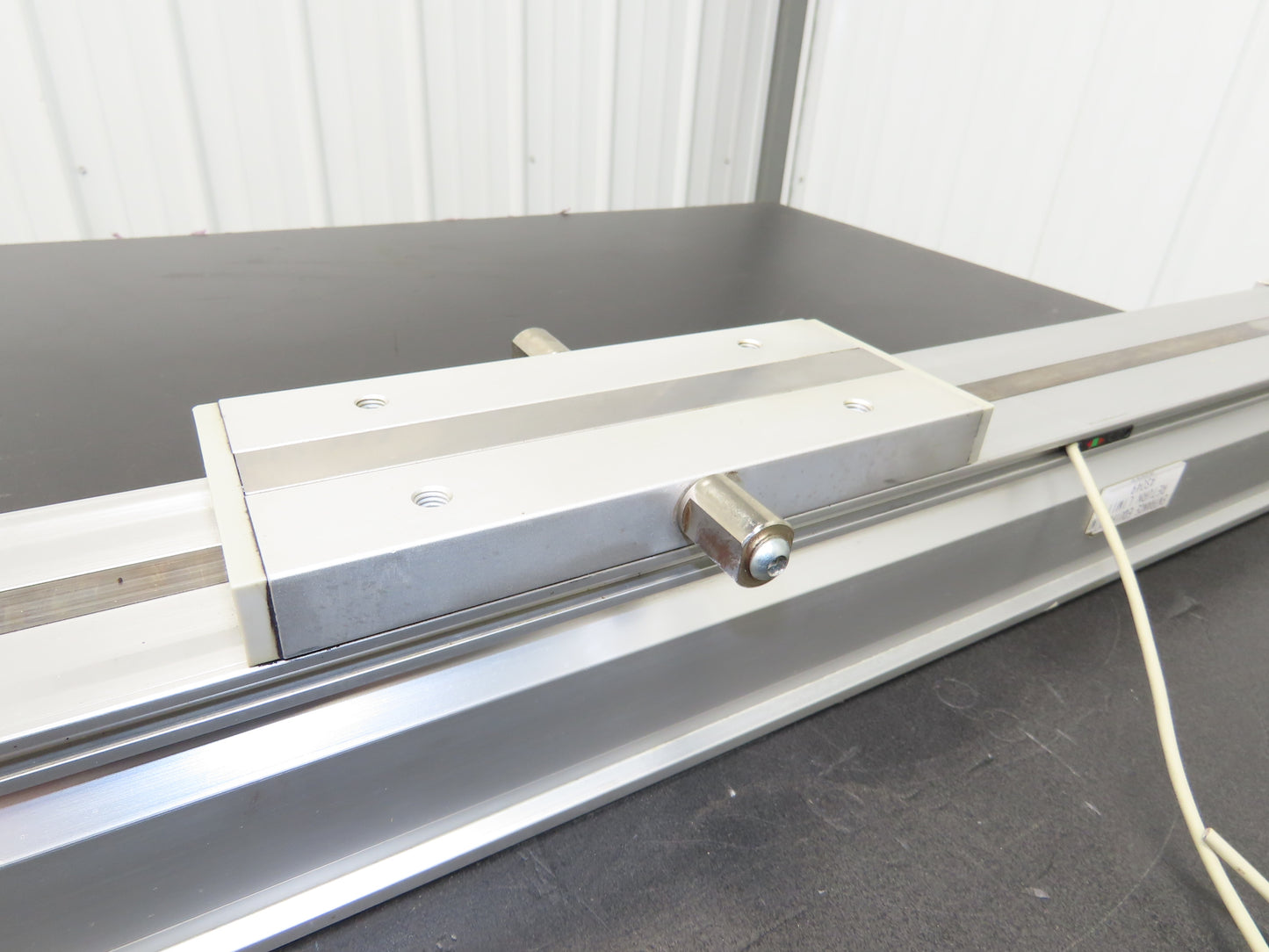 SMC MY1B50-700-Y7BW Linear Slide Guided Rodless Cylinder 50mm Bore 700mm Stroke