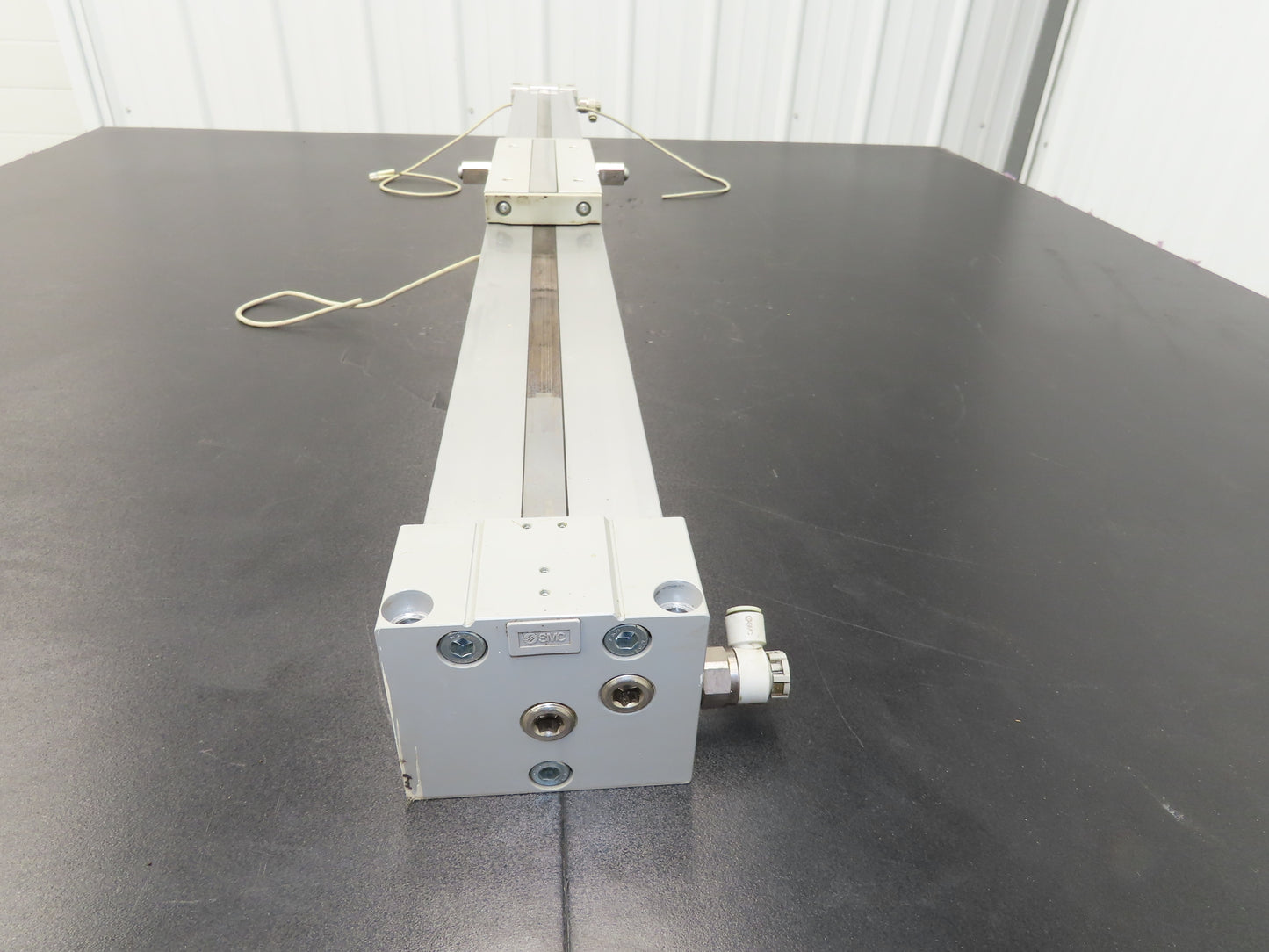 SMC MY1B50-700-Y7BW Linear Slide Guided Rodless Cylinder 50mm Bore 700mm Stroke