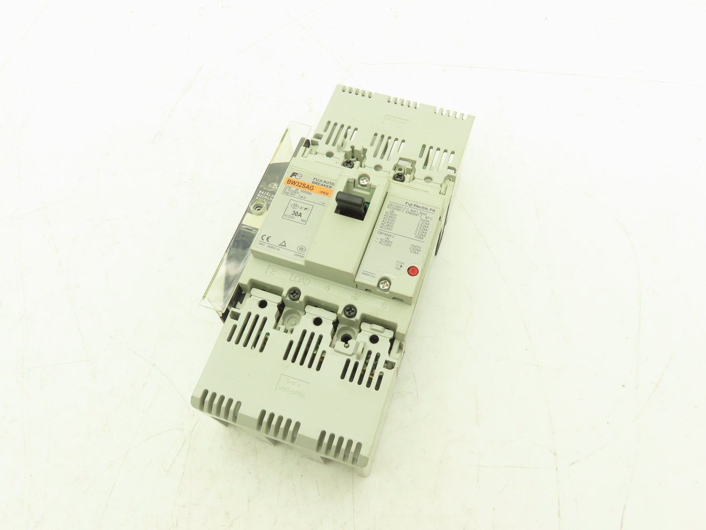 Fuji BW32SAG3P030 3-Pole Auto Circuit Breaker 30A 690V 3Ph Molded Case Lot of 2