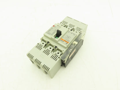 Fuji BW32SAG3P030 3-Pole Auto Circuit Breaker 30A 690V 3Ph Molded Case Lot of 2