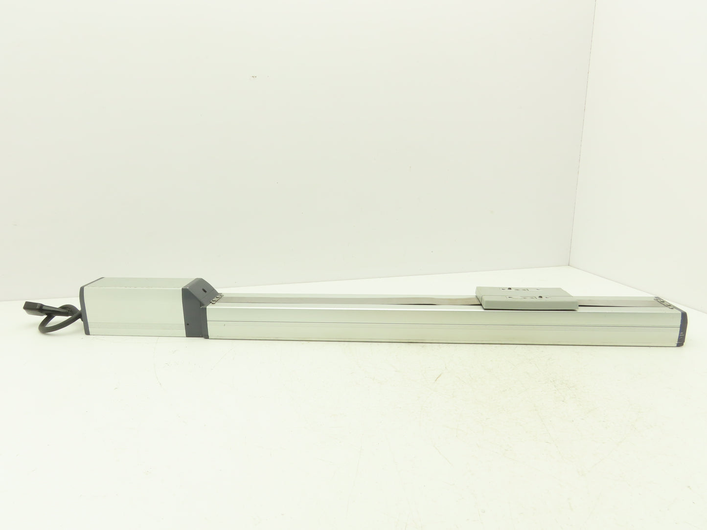 IAI RCP4-SA7C-I-56P-16-500-P3-M-B Linear Robo Actuator Ball Screw 500mm Stroke