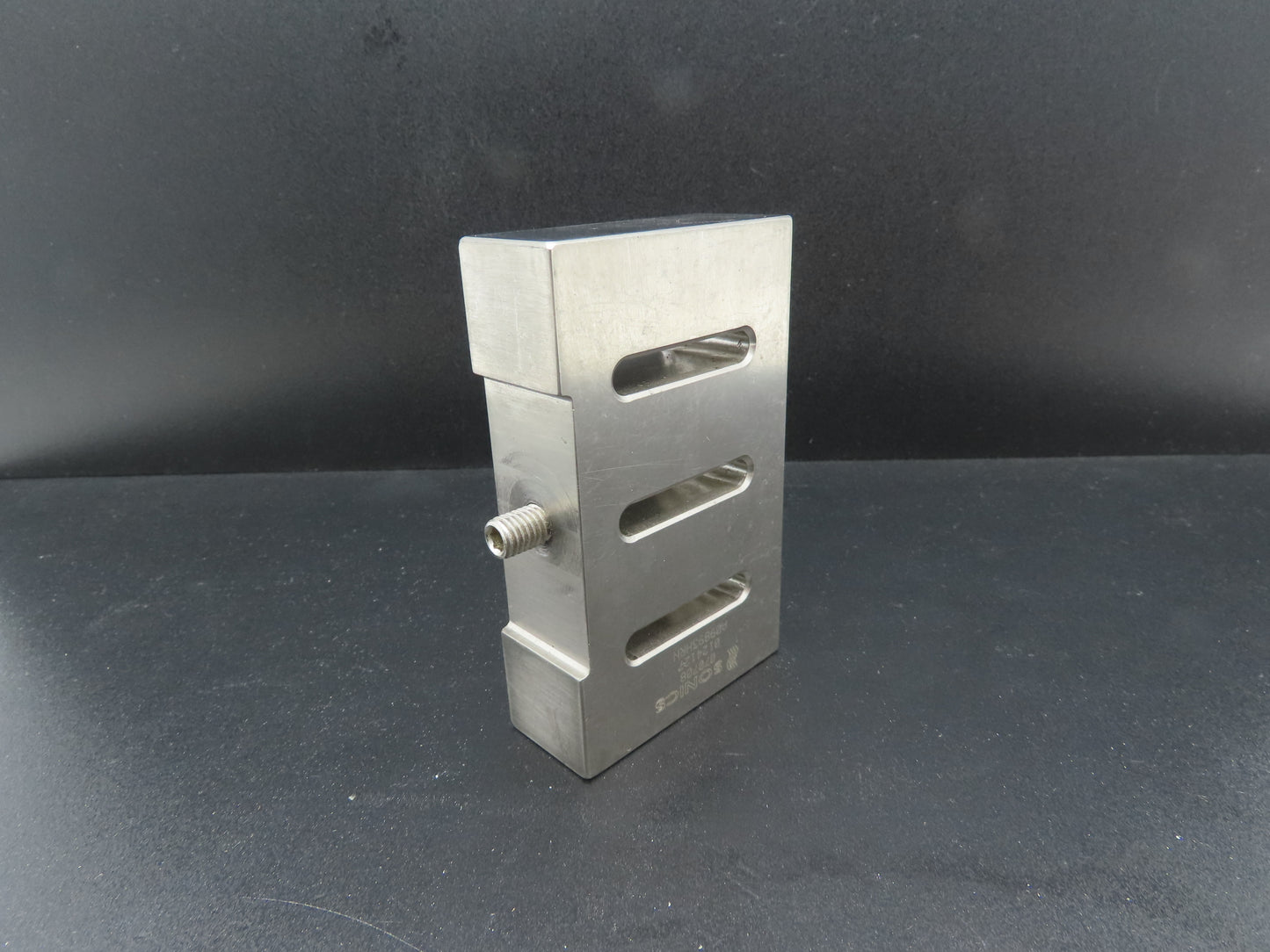 Sonics A09893HRN Ultrasonic Welding Horn Slotted Plate 4"x2.4"x1"