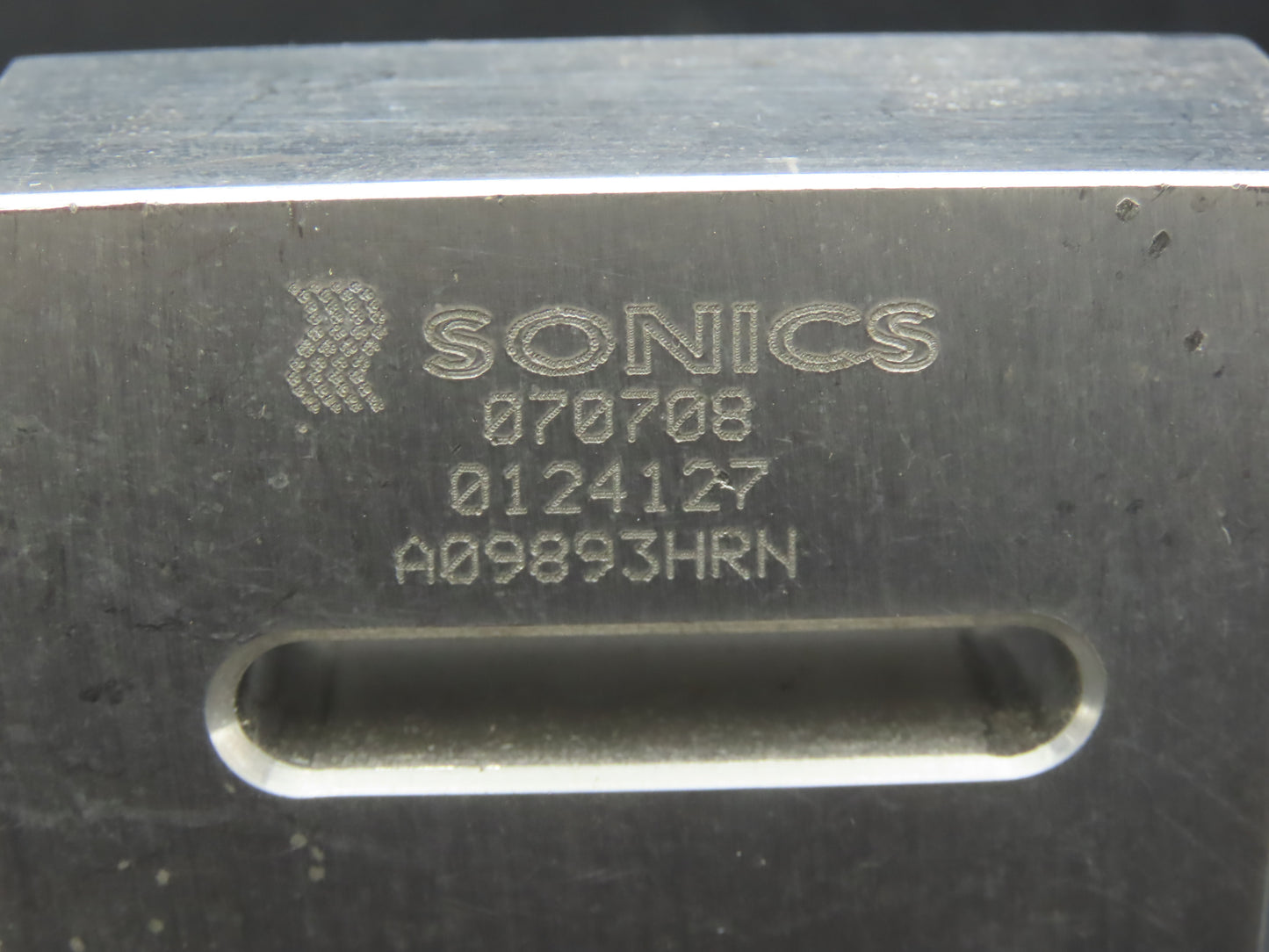 Sonics A09893HRN Ultrasonic Welding Horn Slotted Plate 4"x2.4"x1"