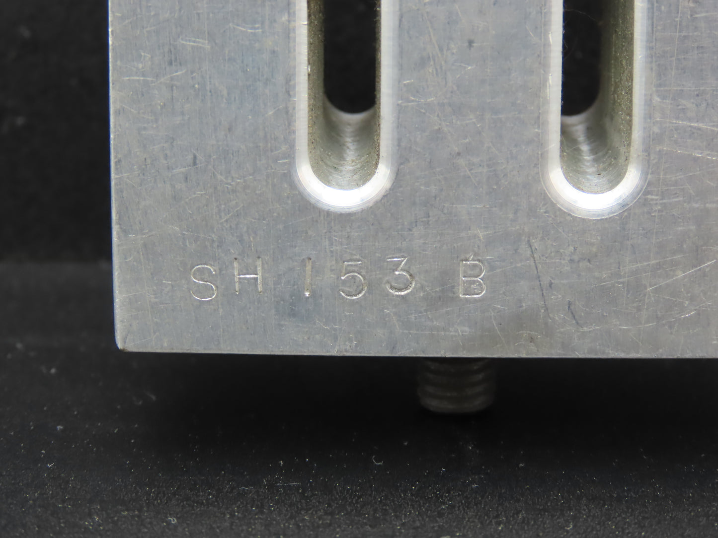 SH153B Ultrasonic Welding 3/8" Double Horn Slotted Aluminum Plate 2.5"x 2.28"