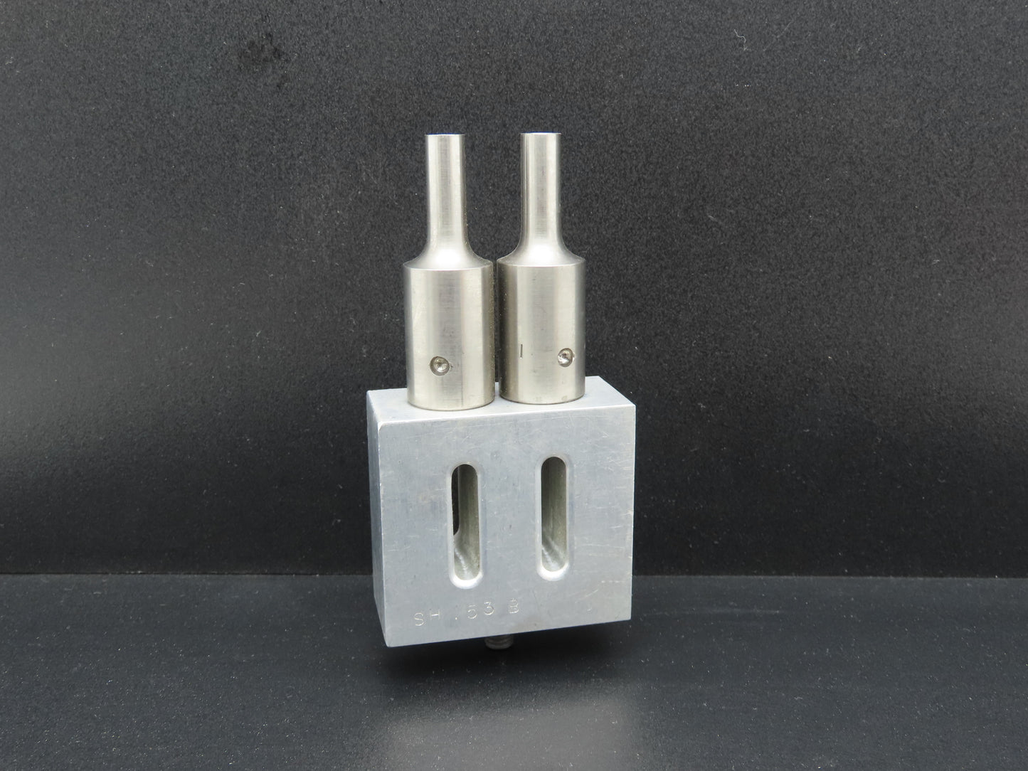 SH153B Ultrasonic Welding 3/8" Double Horn Slotted Aluminum Plate 2.5"x 2.28"