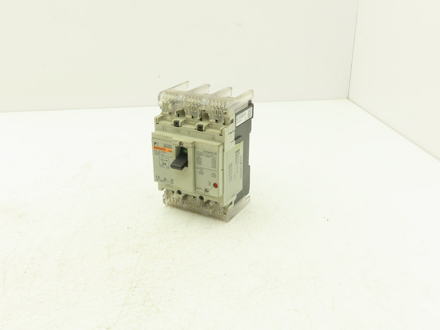 Fuji BW50AAG-3P050 3-Pole Auto Circuit Breaker 50A 500V 3Ph Molded Case