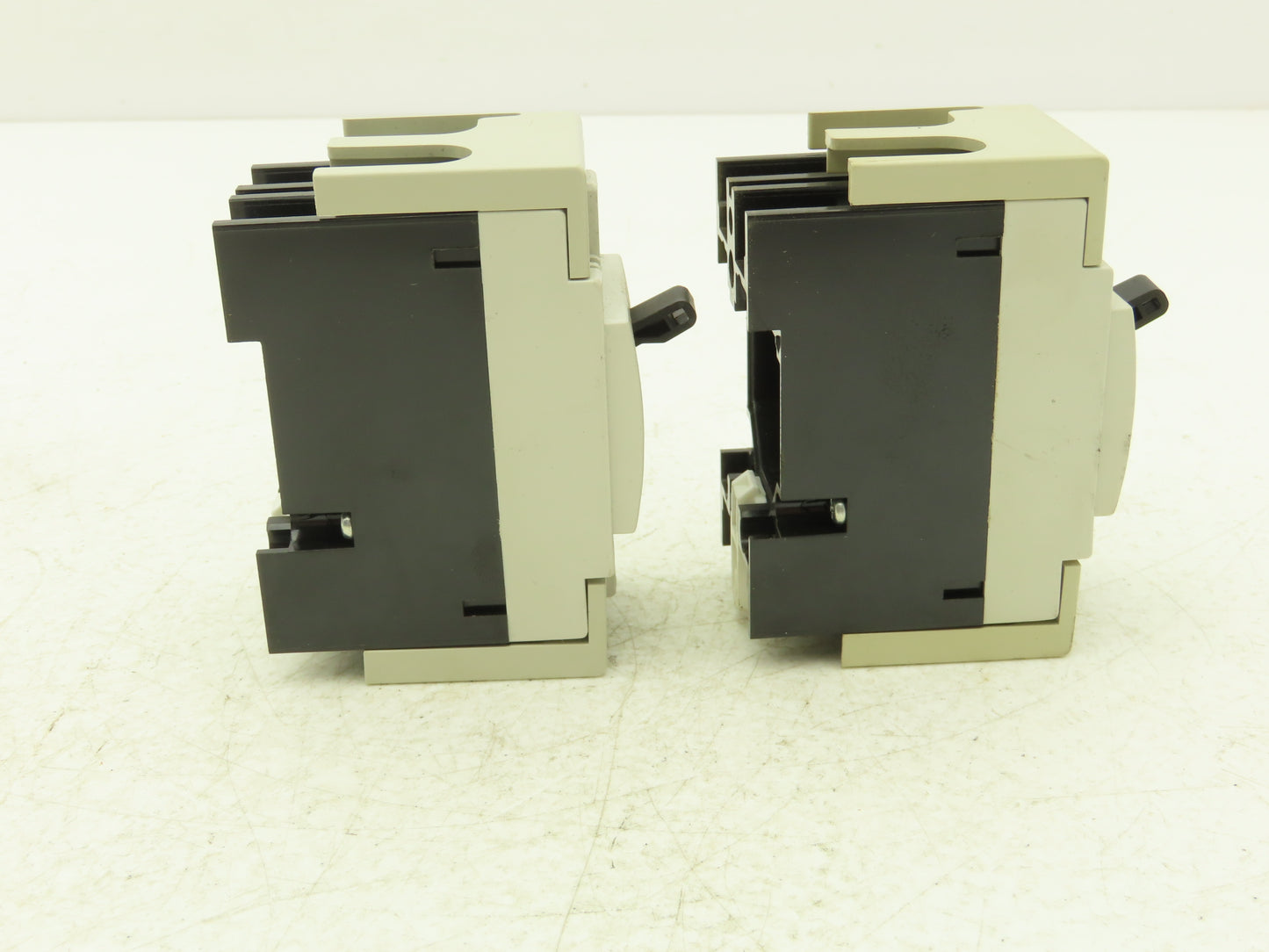 Mitsubishi NF30-FA 3-Pole No Fuse Circuit Breaker 10A 200-230V 3Ph Lot of 5