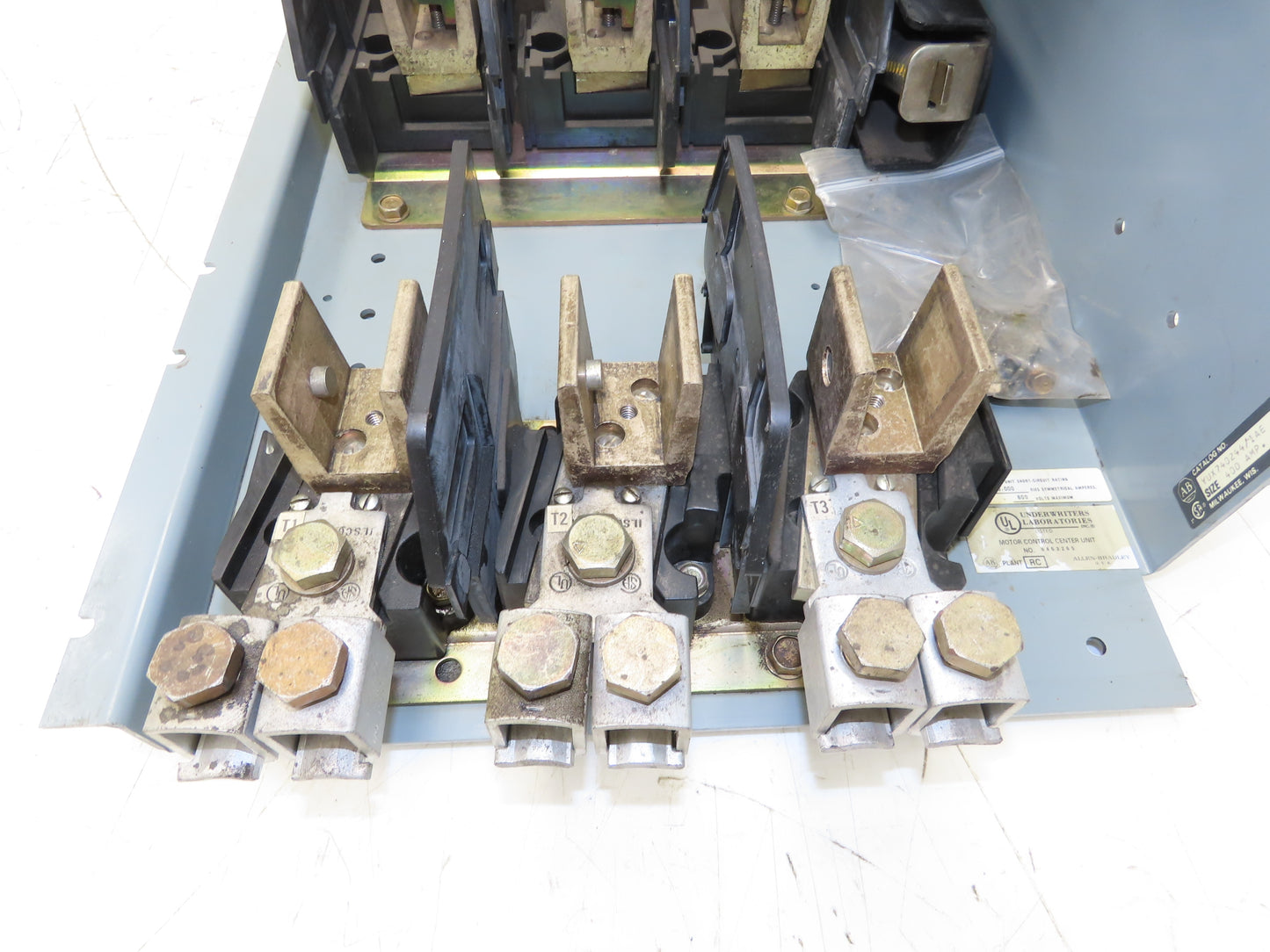 Allen Bradley 1494V-DS400 Safety Disconnect Switch 400A 600V 125HP 3Ph