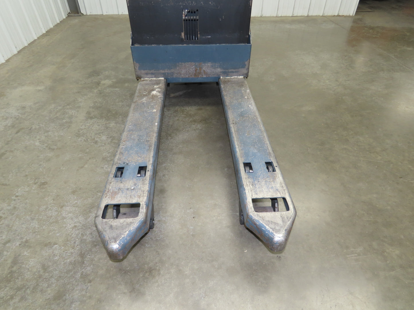 Toyota 8HBW23 Electric Walkie Pallet Jack 4500 lb 45" Forks 8.5" Lift 24V
