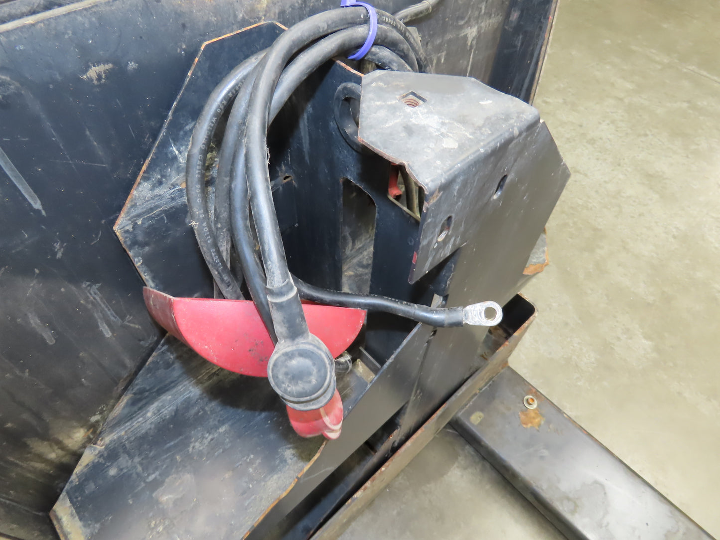 Crown WP2035-45 Electric Walkie Pallet Jack 4500 lb 45" Forks 8.5" Lift 24V