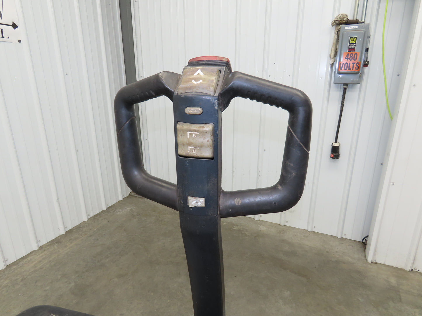 Crown WP2035-45 Electric Walkie Pallet Jack 4500 lb 45" Forks 8.5" Lift 24V