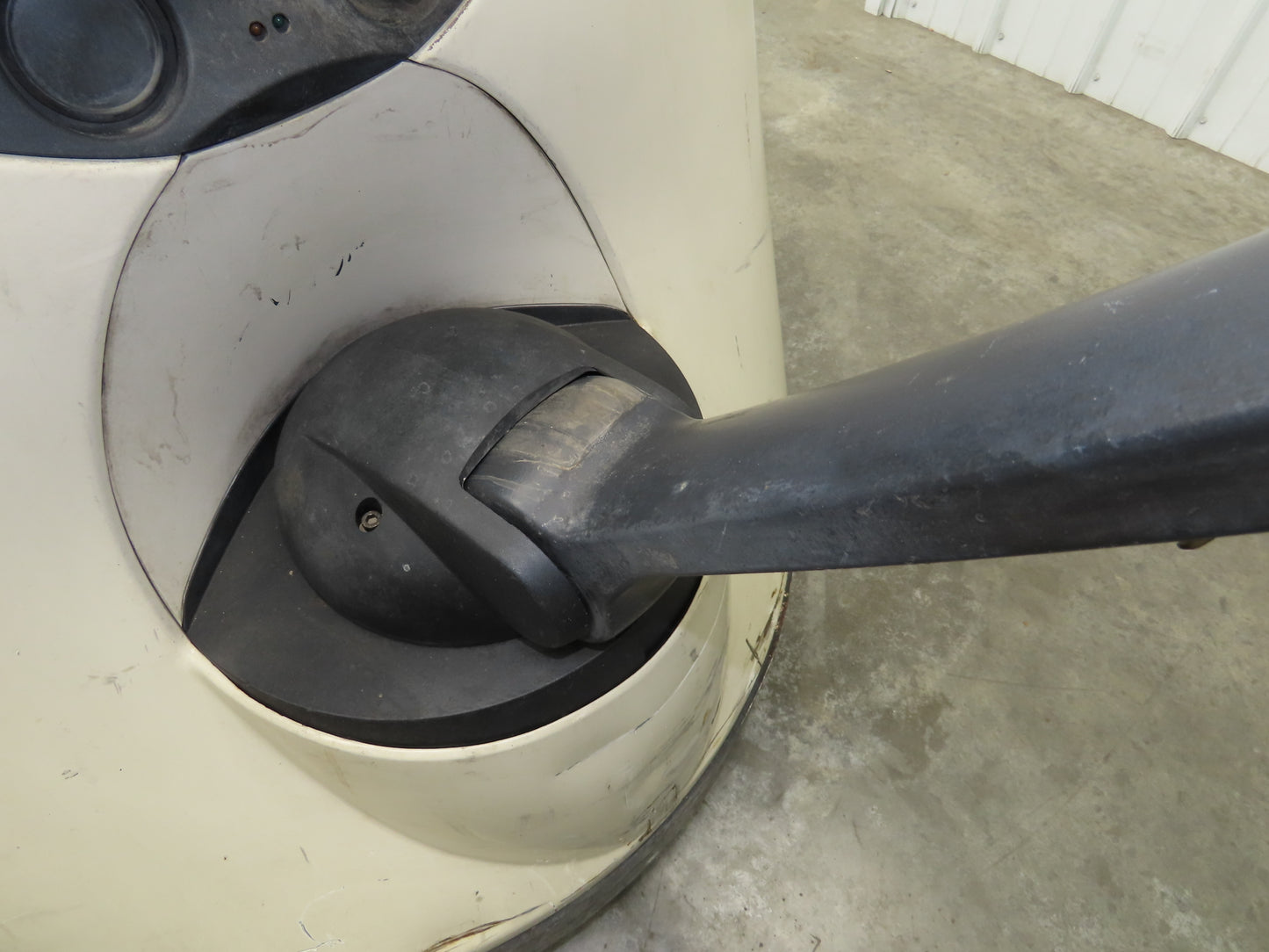 Crown WP2035-45 Electric Walkie Pallet Jack 4500 lb 45" Forks 8.5" Lift 24V