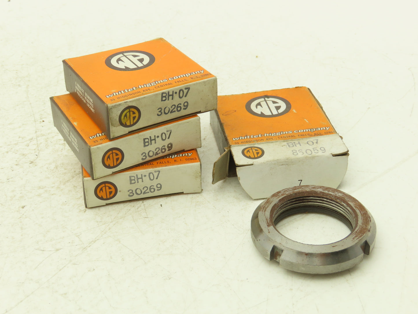 Whittet-Higgins BH-07 Bearhug Precision Locknut 1.376-18 Thread 2"OD Lot of 4