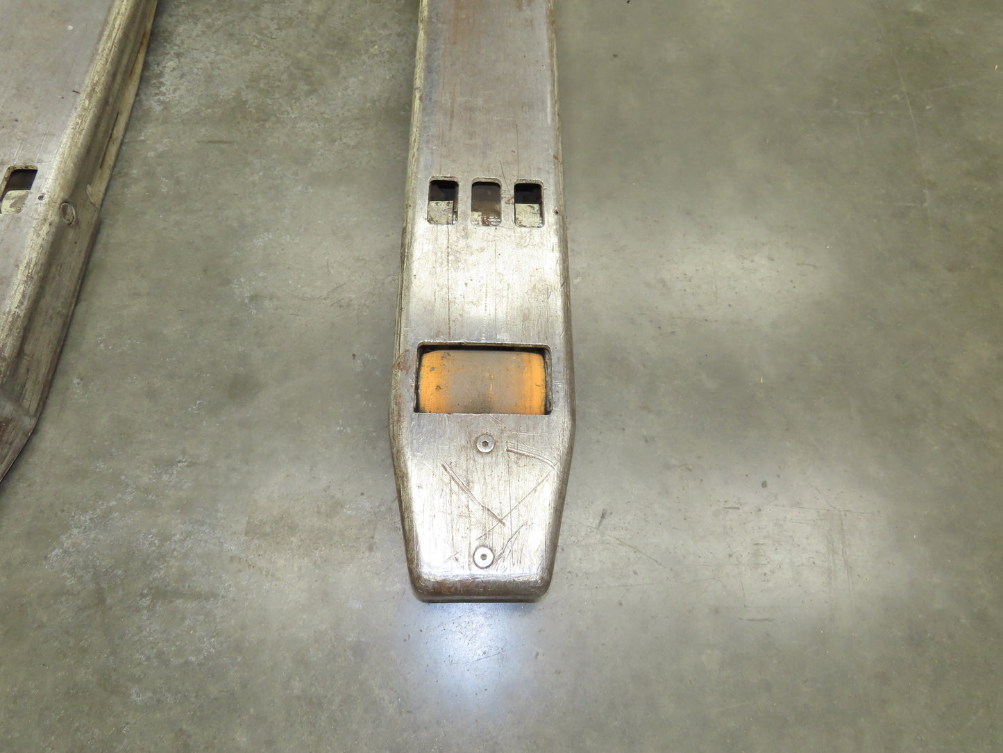 Crown 40GPW-4-14 Electric Pallet Jack 24V Walkie Walk Behind 4000LB 9636.5h
