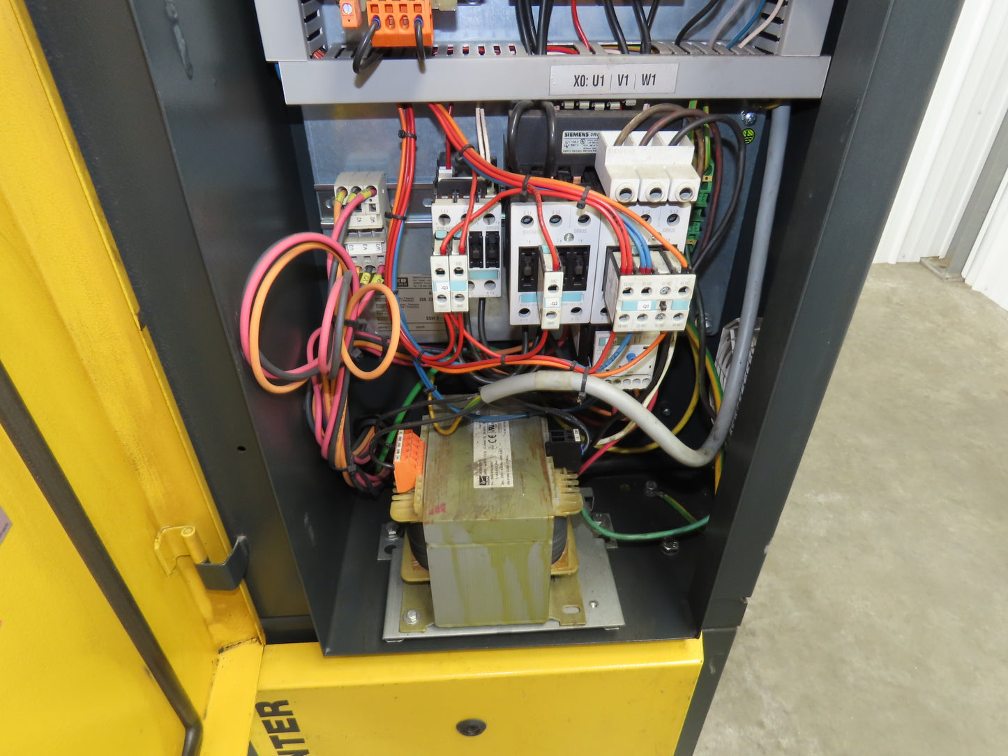 Kaeser SM15 Rotary Screw Air Compressor 53CFM 15 HP 3Ph 208/230/460V