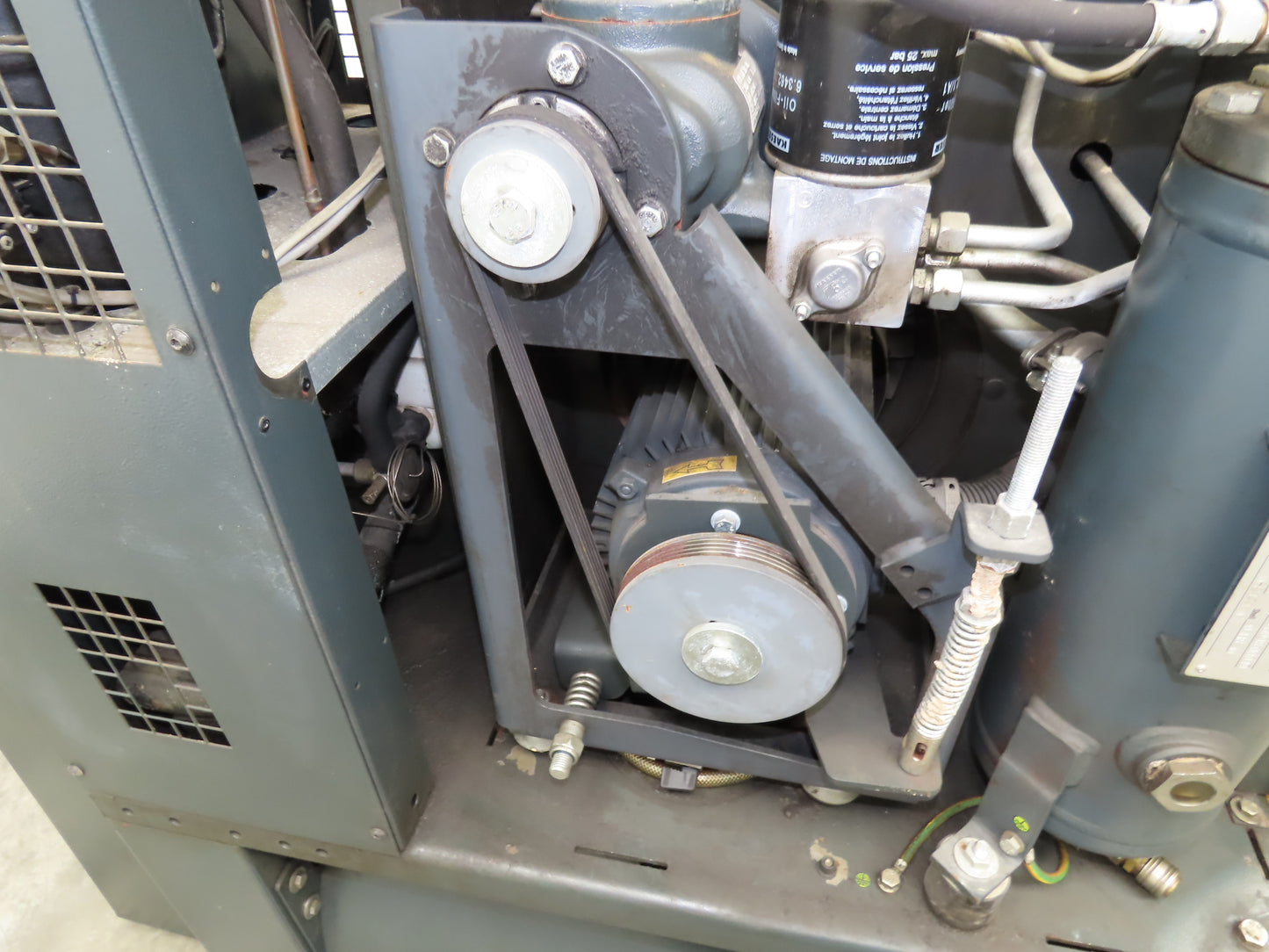 Kaeser SM15 Rotary Screw Air Compressor 53CFM 15 HP 3Ph 208/230/460V