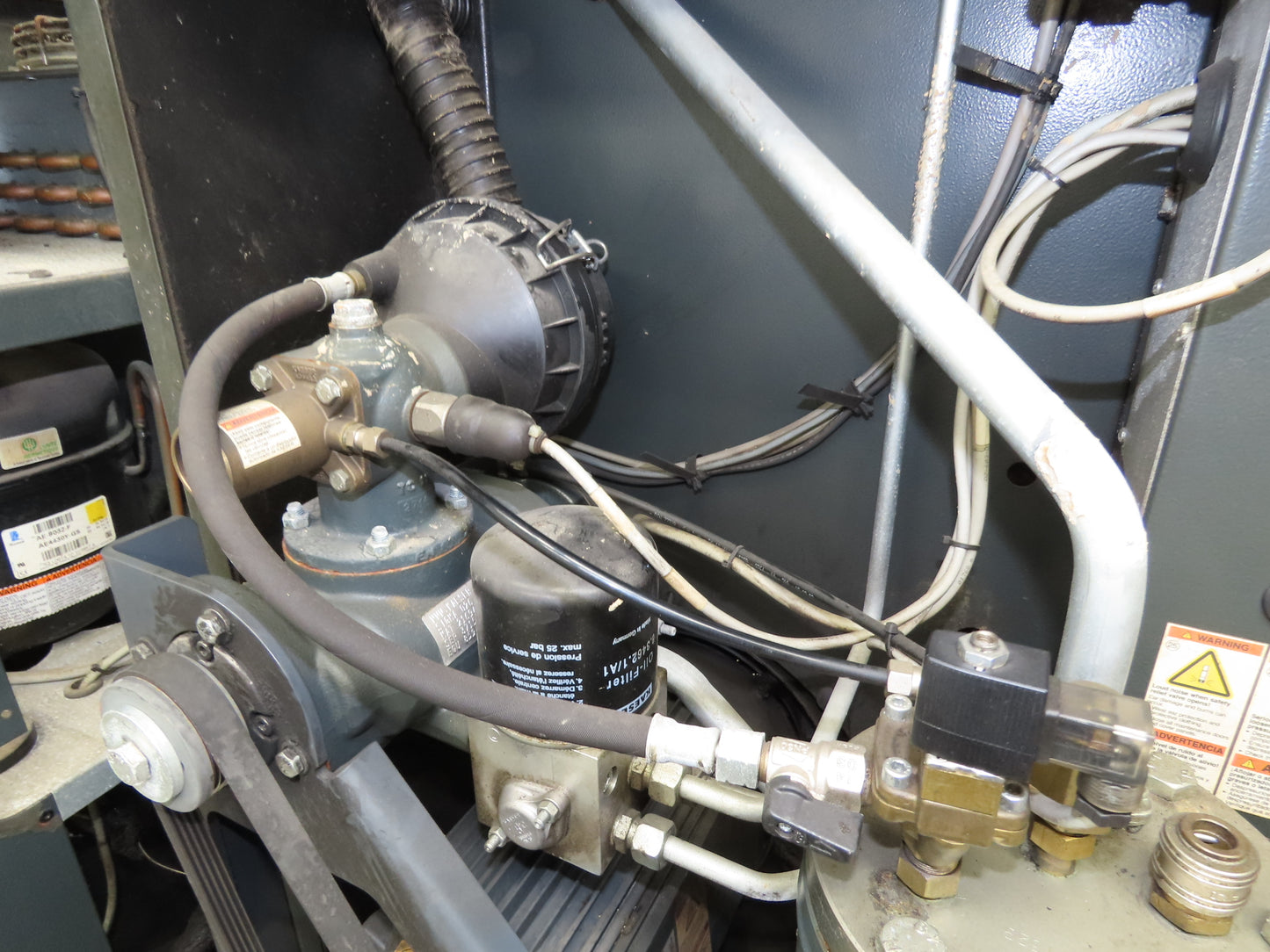 Kaeser SM15 Rotary Screw Air Compressor 53CFM 15 HP 3Ph 208/230/460V