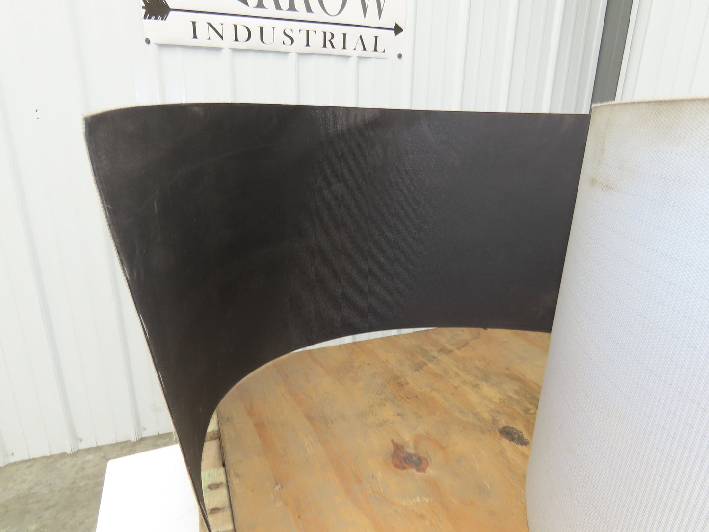 15"W x 650' Package Conveyor Belt Nylon Polyester Impression Top Black