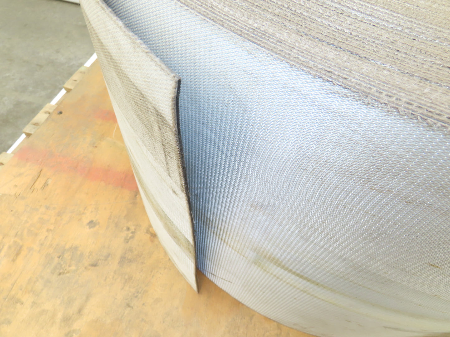 15"W x 650' Package Conveyor Belt Nylon Polyester Impression Top Black