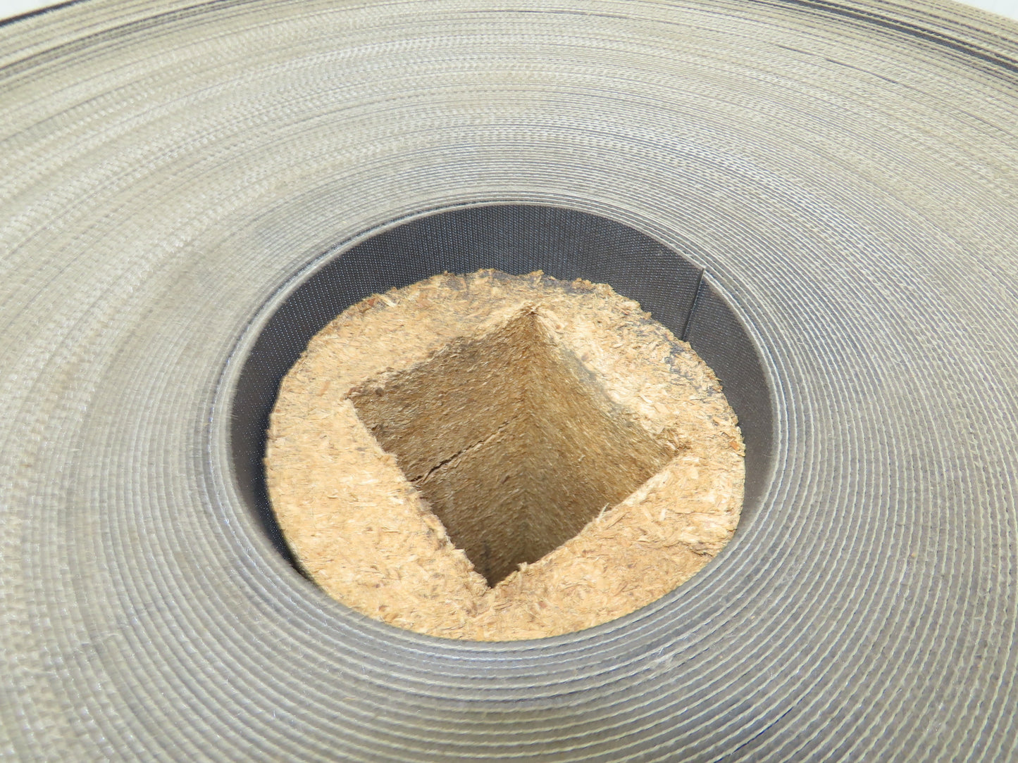 15"W x 650' Package Conveyor Belt Nylon Polyester Impression Top Black