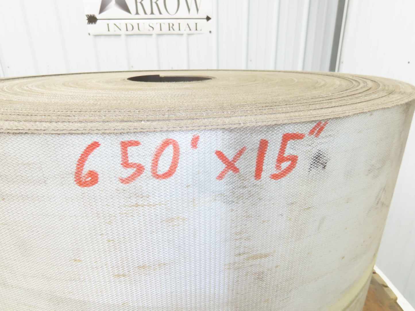 15"W x 650' Package Conveyor Belt Nylon Polyester Impression Top Black