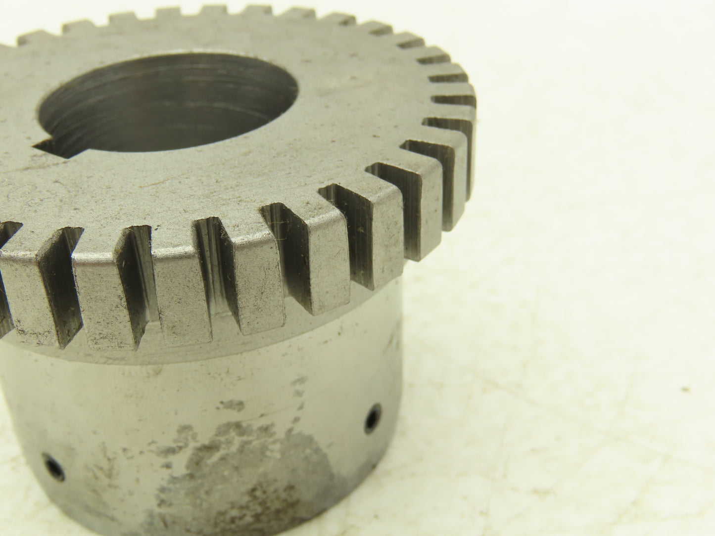 Lovejoy 1040 HUB 1-1/4 Hub Gear Coupling 1-1/4" Bore 1/4X1/8KW Some Shelf Wear