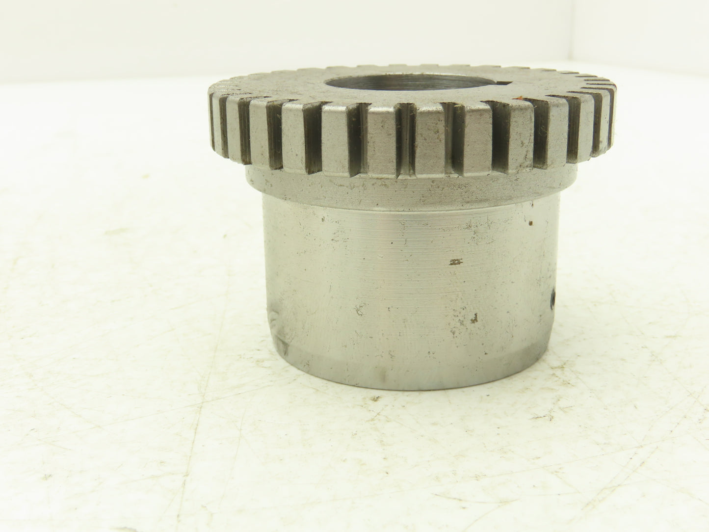 Lovejoy 1040 HUB 1-1/4 Hub Gear Coupling 1-1/4" Bore 1/4X1/8KW Some Shelf Wear