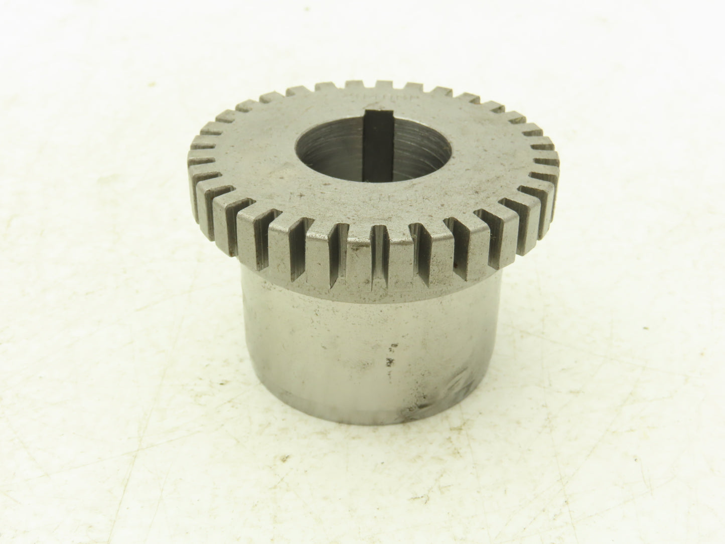 Lovejoy 1040 HUB 1-1/4 Hub Gear Coupling 1-1/4" Bore 1/4X1/8KW Some Shelf Wear