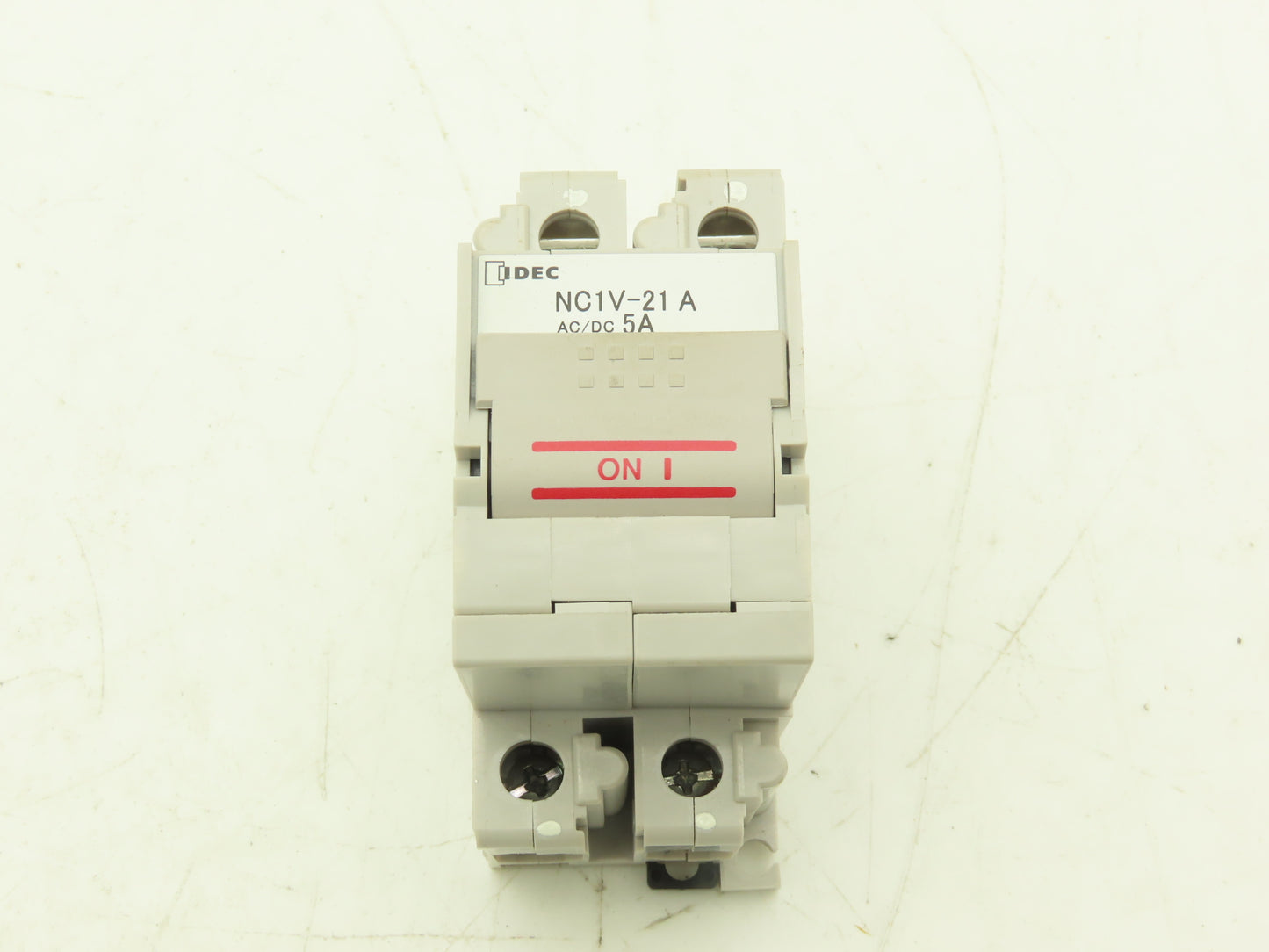 IDEC NC1V-2100 5 Amp Circuit Protector 2 Pole A Curve 250VAC/125VDC Lot of 9