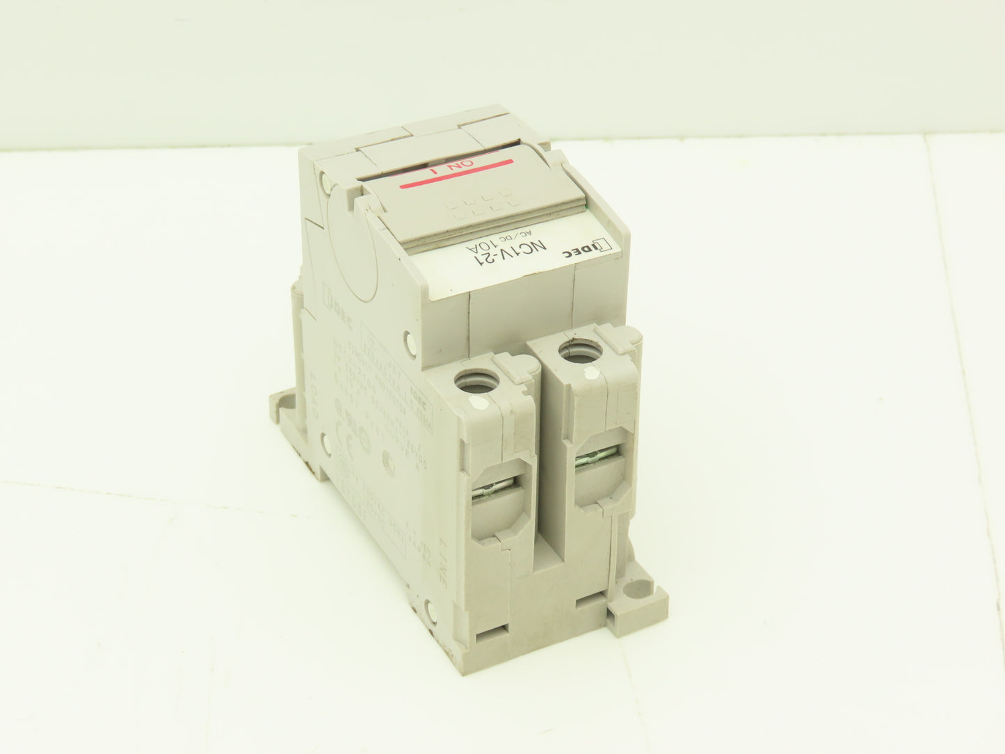 IDEC NC1V-2100 10 Amp Circuit Protector 2 Pole A Curve 250VAC/125VDC Lot of 9