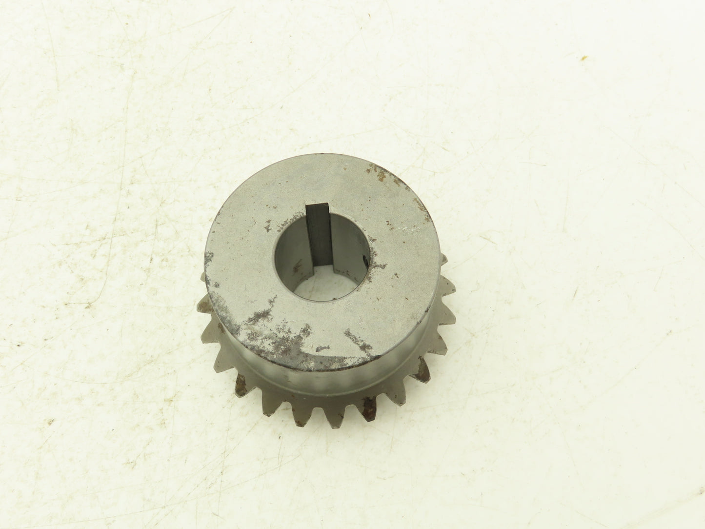 Boston Gear HLK105YA Miter Gear 24T 8-Pitch 20° 1" Plain Bore 1/4" Keyway