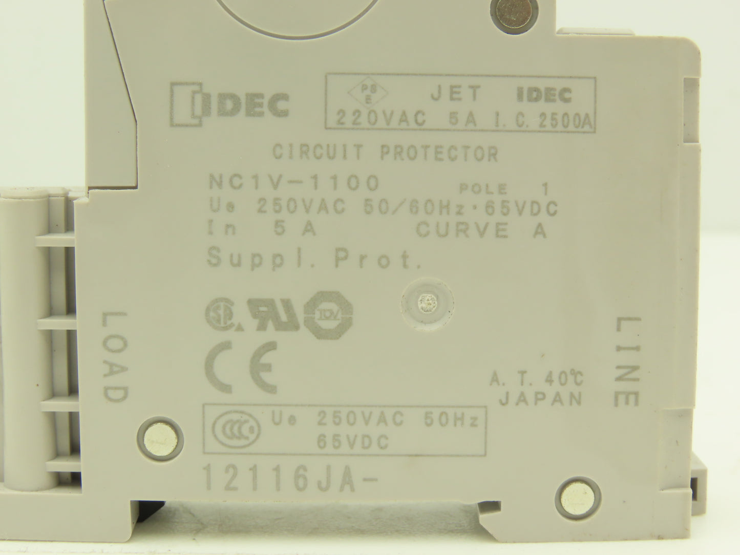 IDEC NC1V-1100 5 Amp Circuit Protector 1 Pole A Curve 250VAC/65VDC Lot of 7