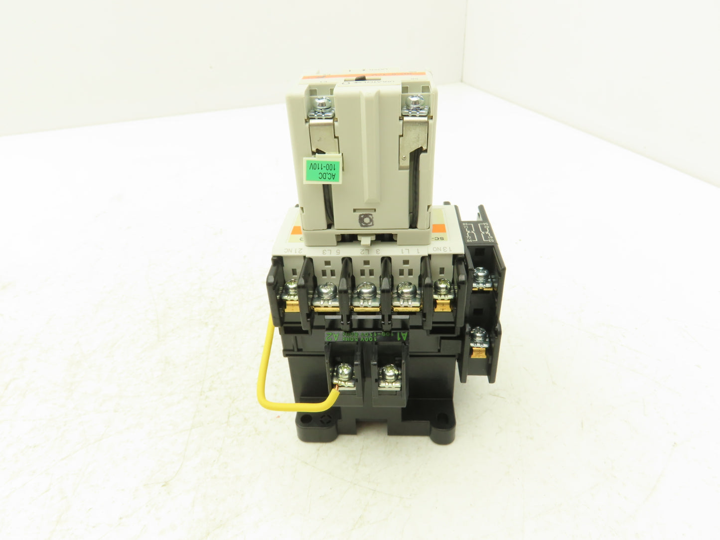 Fuji Electric SC-5-1/V IEC Magnetic Contactor 690VAC 7.5Hp