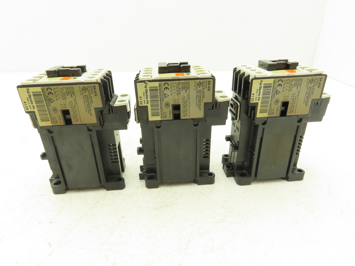 Fuji Electric SH-4/G Contactor Relay 600VAC 1.2A 24VDC Coil 4NO Lot of 3