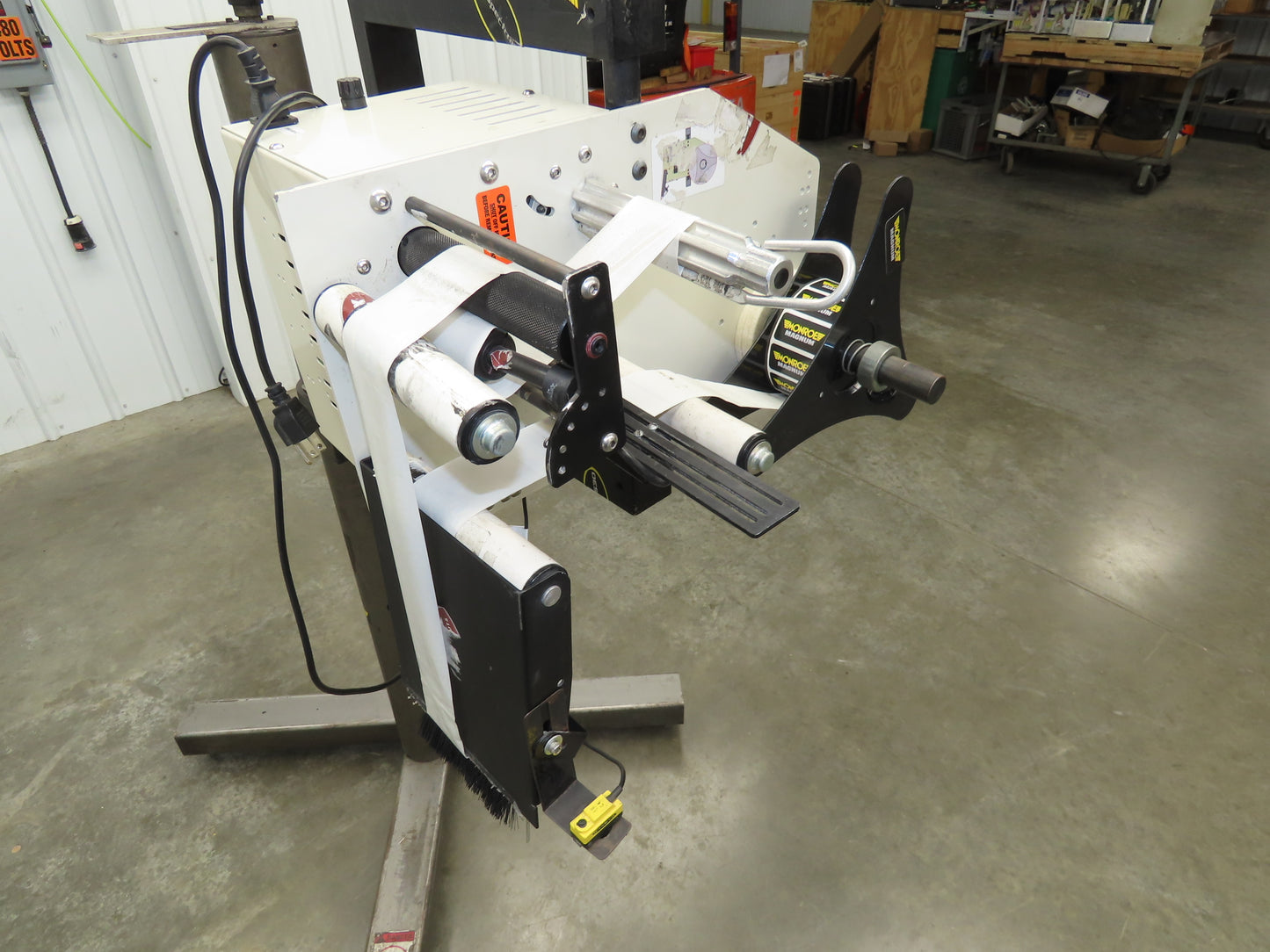 Take A Label TAL3100W18 Automatic Label Applicator Dispenser Stand No Print Head