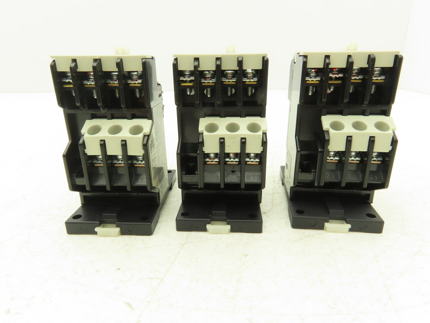 Fuji SZ-HB TZ1HB TR-ON/3 TR13D Thermal Overload Relay 0.48 - 0.72A with Adapter Base