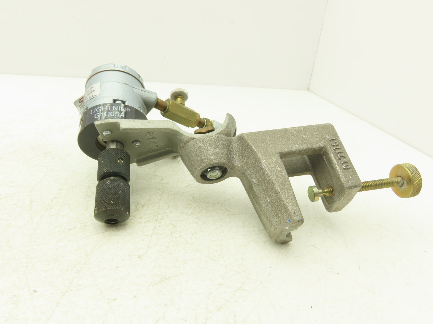 Lightnin G1U05A Clamp Tank Mixer No Impeller Gast Pneumatic Air Motor NL22-NCC-1