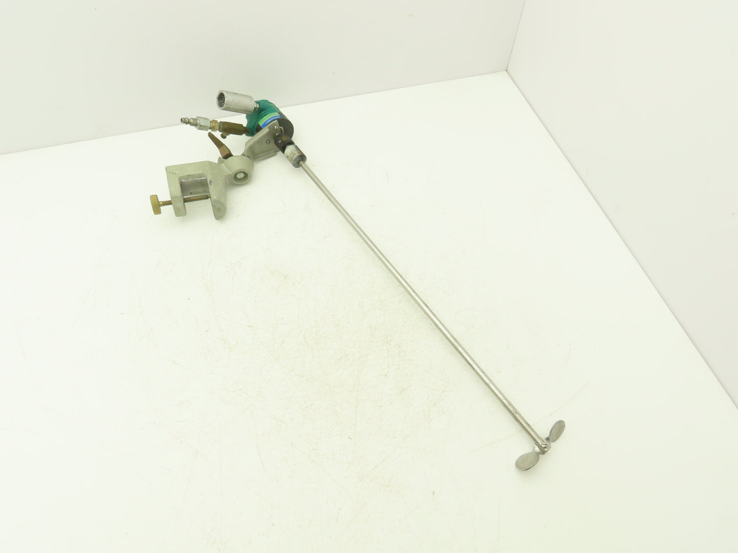 Lightnin G1U05A Clamp Tank Mixer 20" Impeller 2-Blade Gast Air Motor 1AM-NCC-88