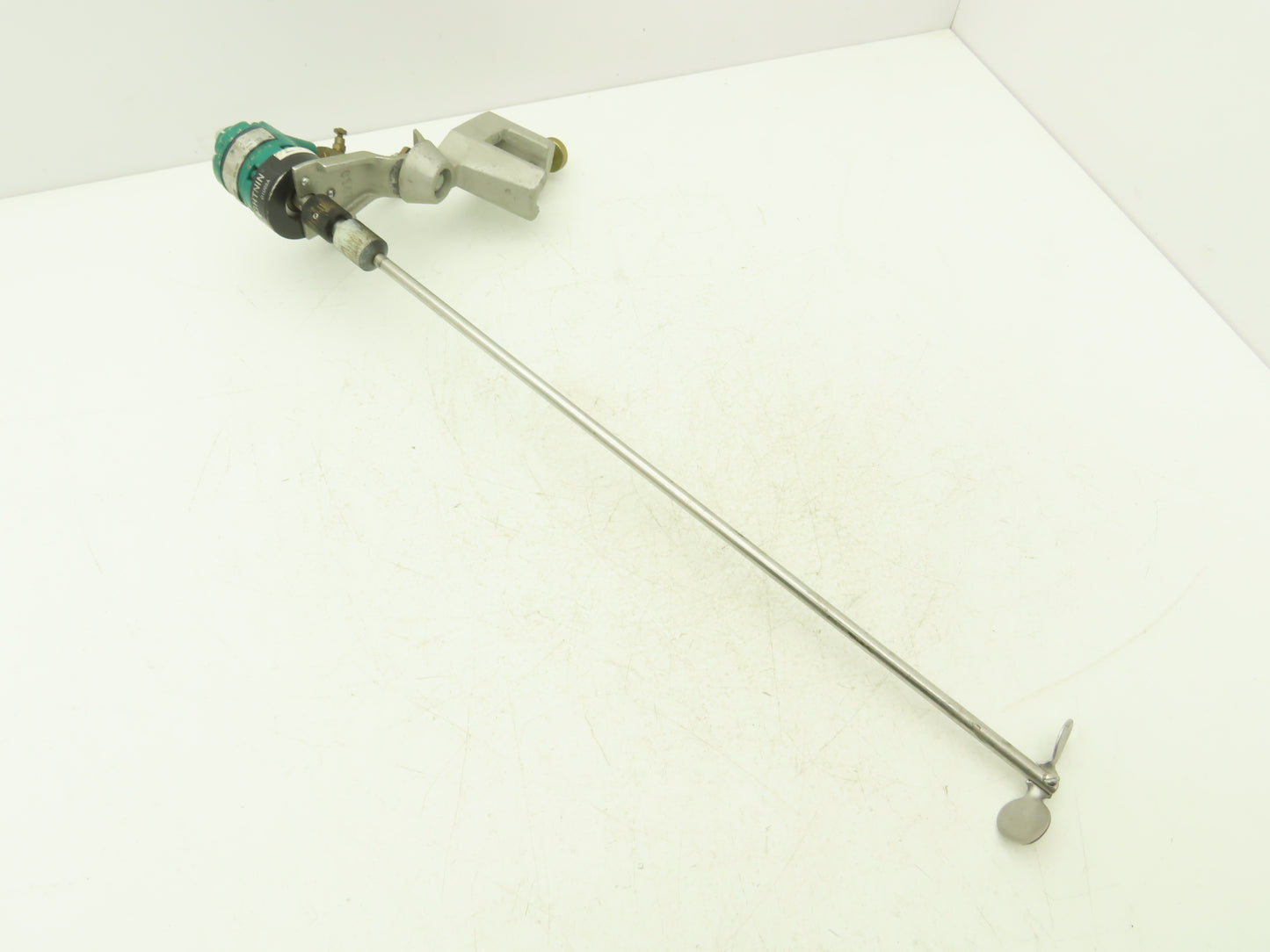 Lightnin G1U05A Clamp Tank Mixer 20" Impeller 2-Blade Gast Air Motor 1AM-NCC-88